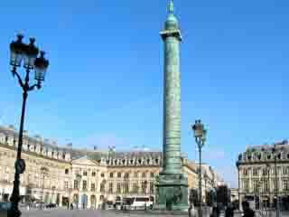  Париж:  Франция:  
 
 Вандомская площадь